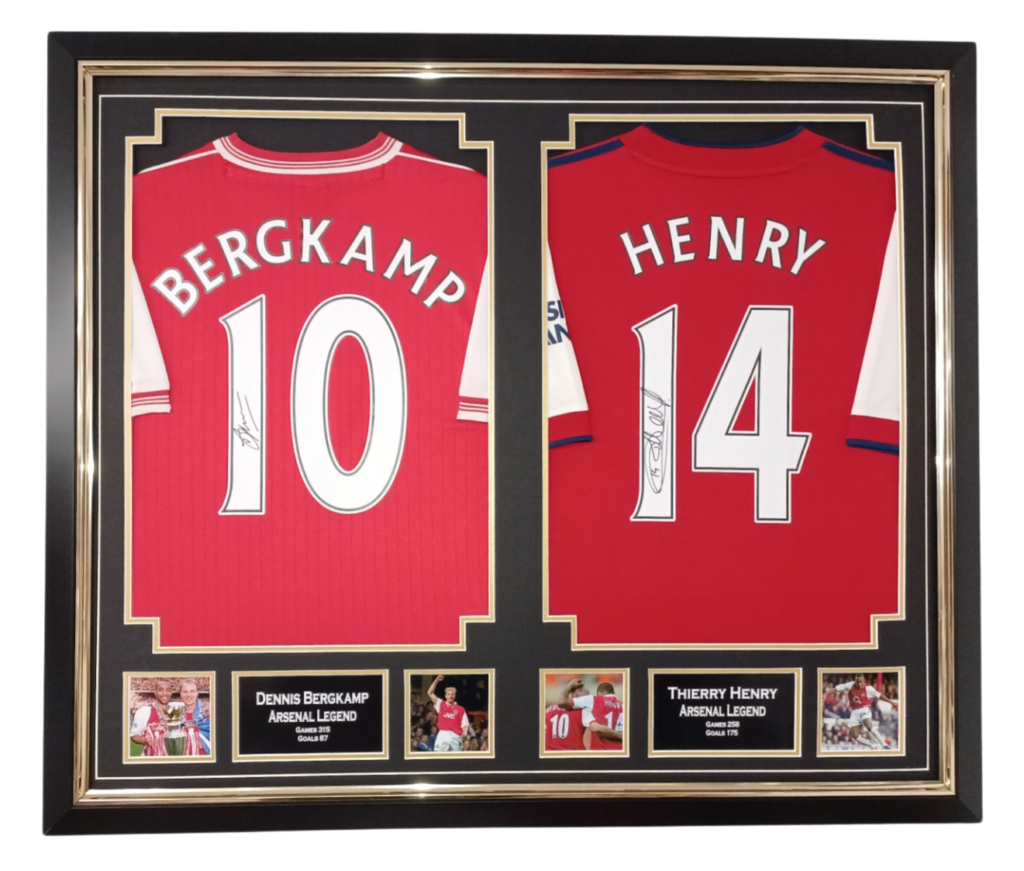 Arsène Wenger Celebration 12 X 8 A4 Signiertes Arsenal - Thierry Henry
