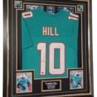 tyreek hill signed jersey miami