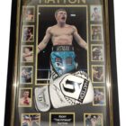 ricky hatton signed boxing glove