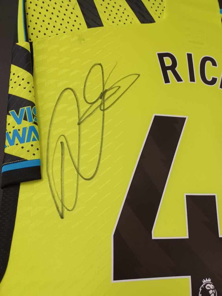 Declan Rice Signed Shirt – Signed Memorabila Shop