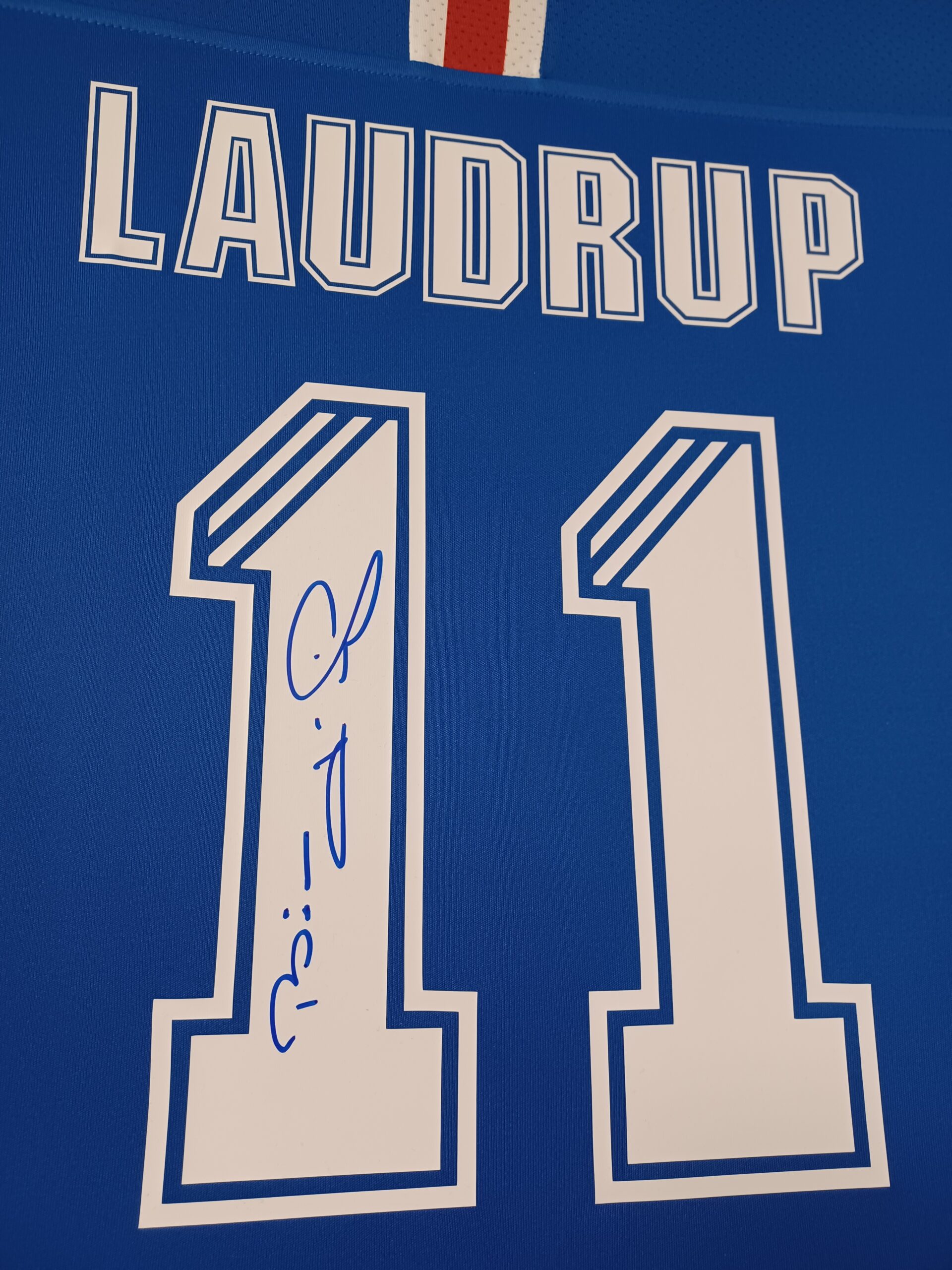 BRIAN LAUDRUP SIGNED SHIRT