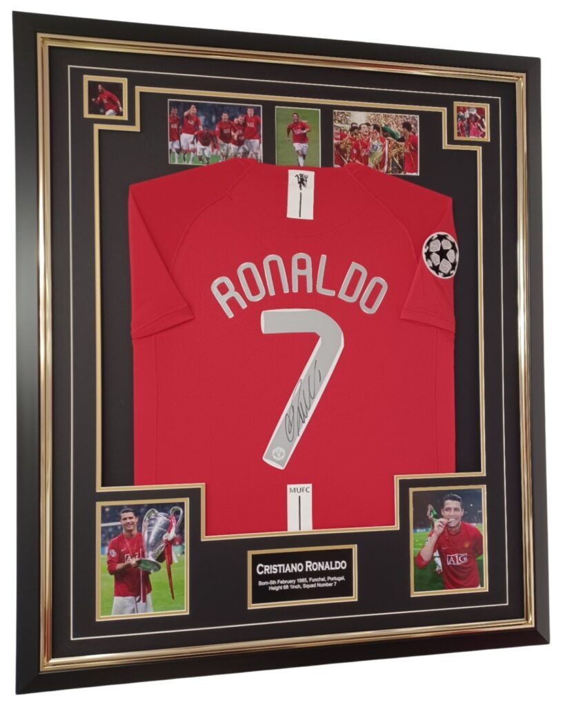 United Legend Cristiano Ronaldo Signed Jersey 2008 Display Signed united-legend-cristiano-ronaldo-signed-jersey-2008-display-signed