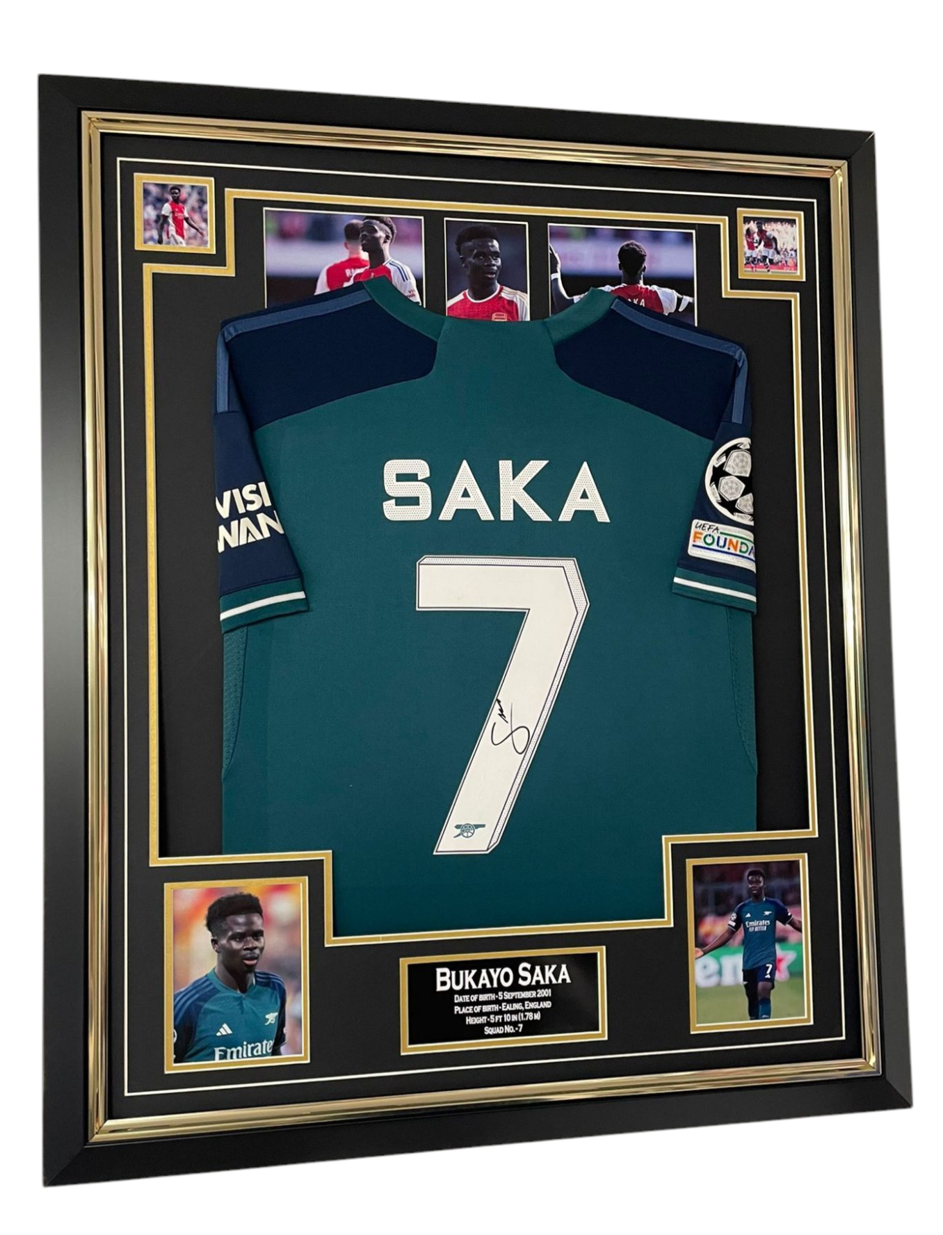 saka signed jersey