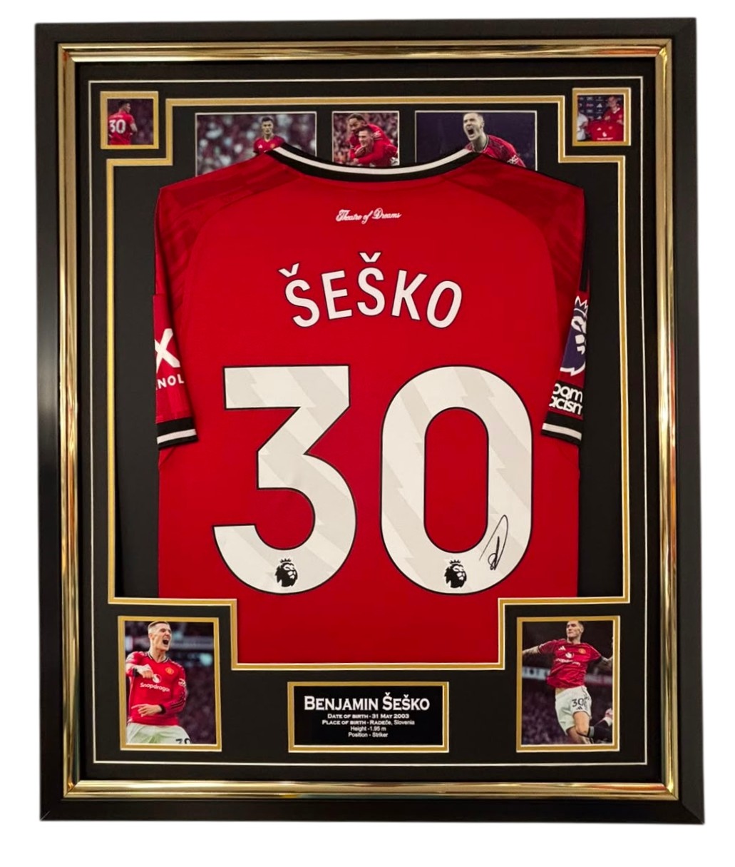 sesko signed shirt