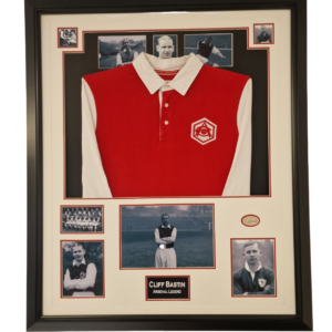 Cliff Bastin Signed Display With Shirt