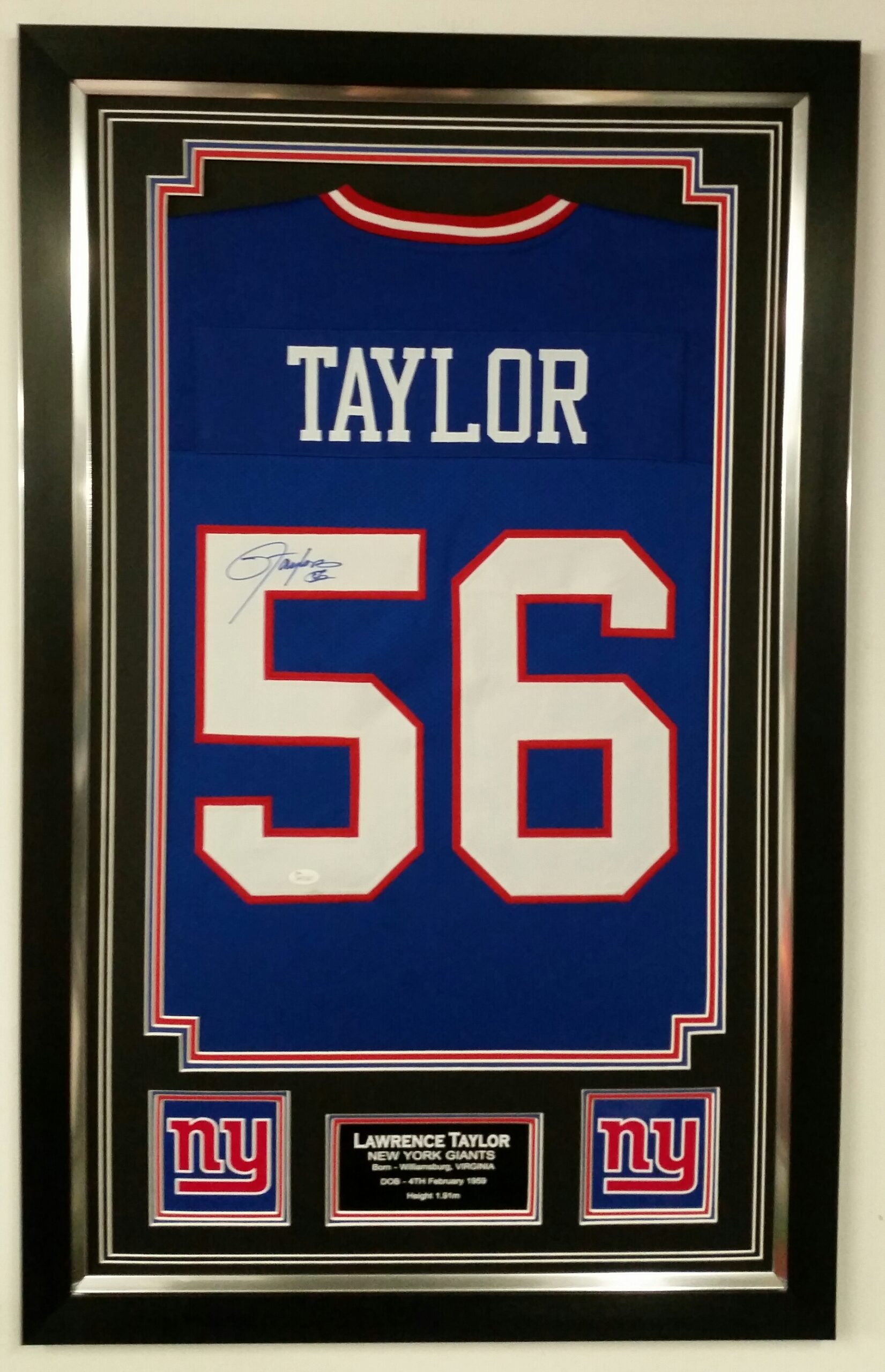 Whatnot   Free Lawernce Taylor Autographed Jersey Giveaway To Highest