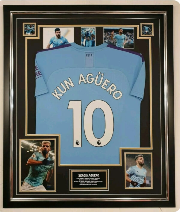 Sergio Aguero of Manchester City Signed photo with Jersey