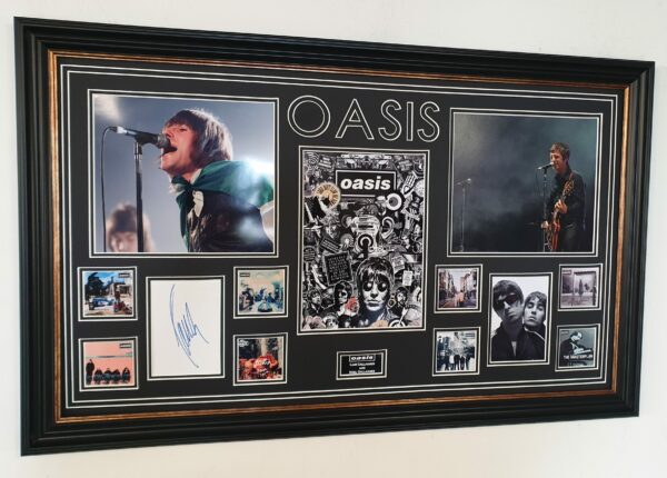 Oasis Signed Photo LIAM GALLAGHER AND NOEL GALAGHER AUTOGRAPHS
