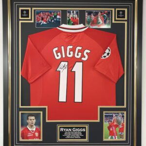 Ryan Giggs of Manchester United Signed Shirt 1999 Display