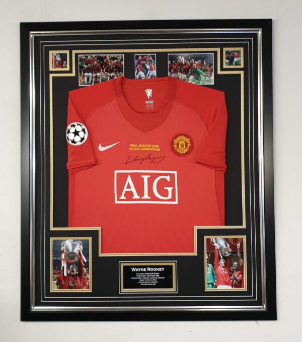 Wayne Rooney of Manchester United Signed Shirt 2008 Display