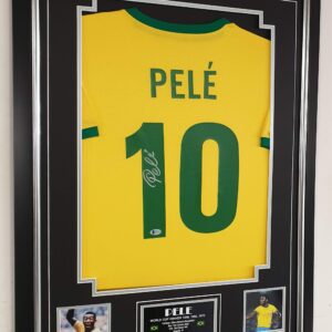 PELE of Brazil signed Shirt BECKETT COA