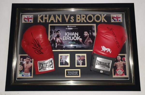 ***FIGHT NIGHT *** Amir Khan Vs Kell Brook Signed Gloves